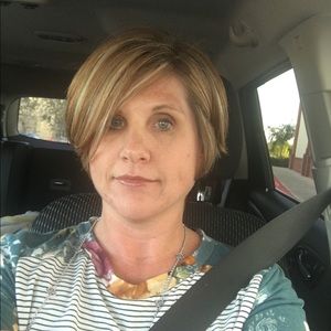 Meet your Posher, Lindsey